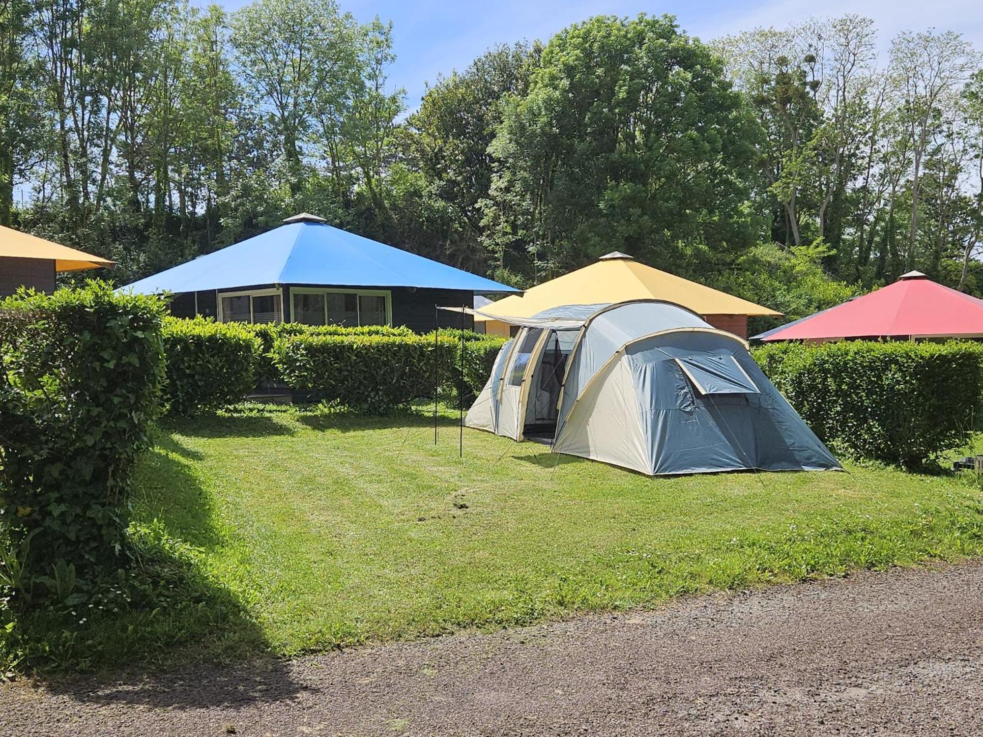 Camping Les Gravelets 2Etoiles Montmartin-sur-Mer Exteriér fotografie